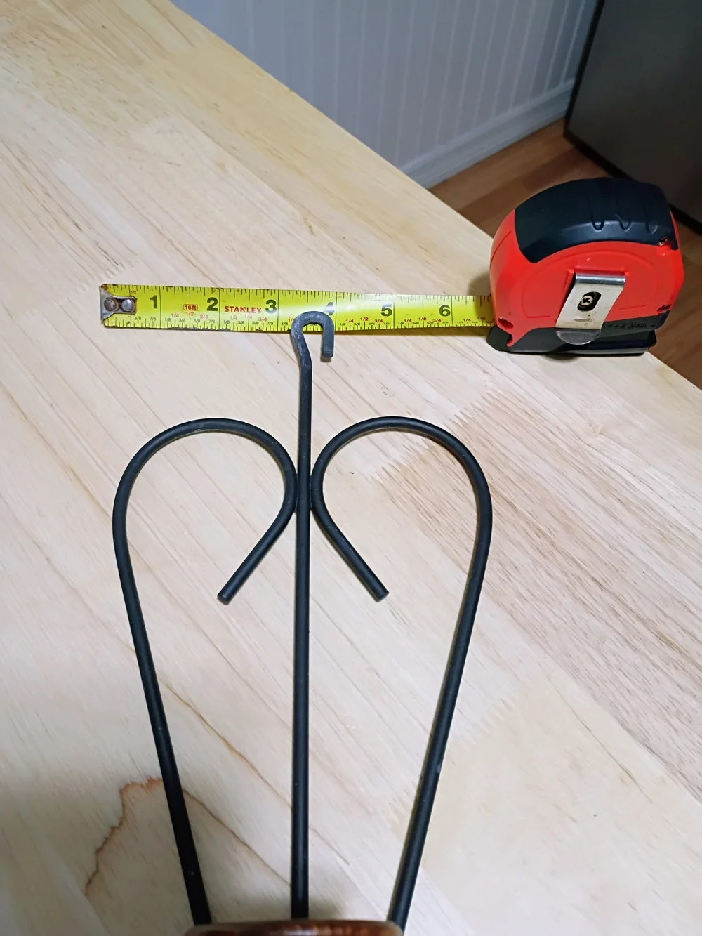 Men's Black Metal and Wood Hat/Coat Hook Rack